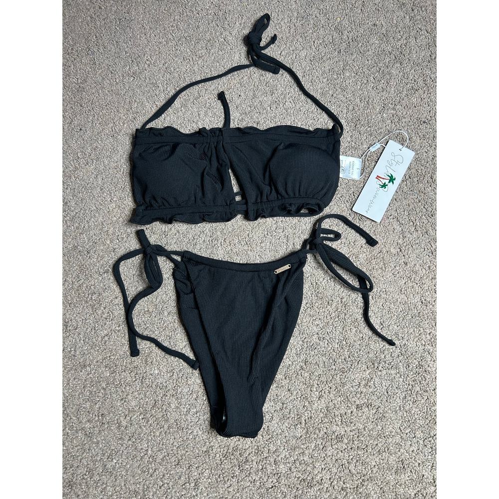NWT Women’s Size Small Stylish Swimwear Black Ribbed Ruffled Bikini Set